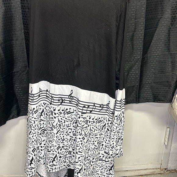 Plus Size Colorblock Musical Notes Print Cardigan - Black - Picture 4 of 9